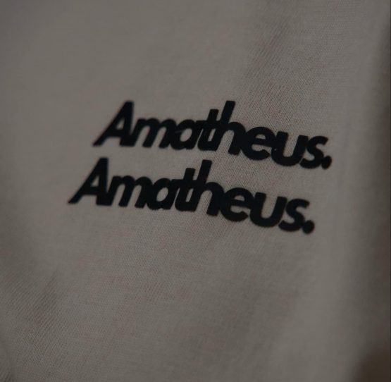 Amatheus Velvet Oversized Tee